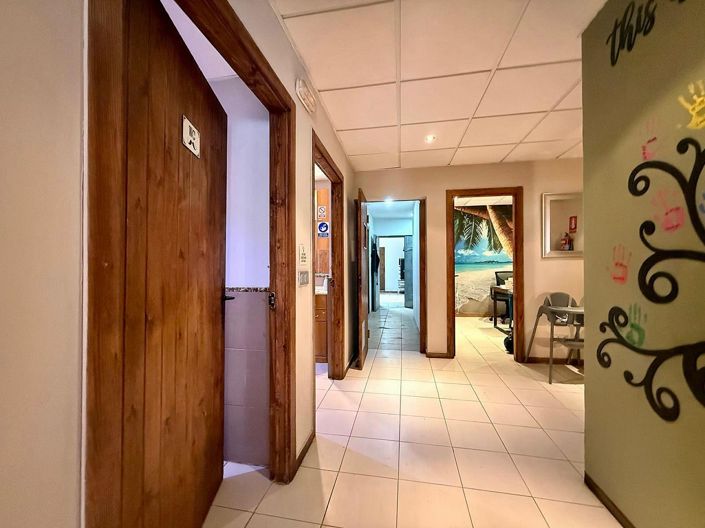 Image No.14-3 Bed Townhouse for sale