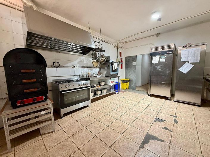 Image No.20-3 Bed Townhouse for sale