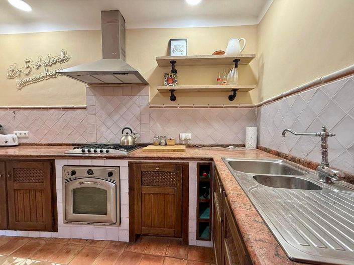 Image No.34-3 Bed Townhouse for sale