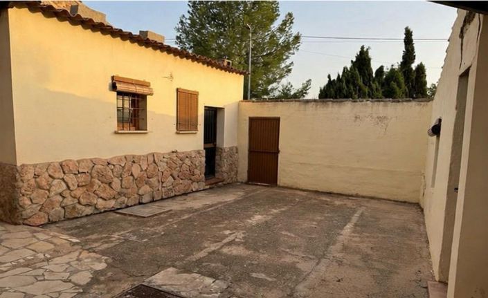 Image No.5-4 Bed Townhouse for sale