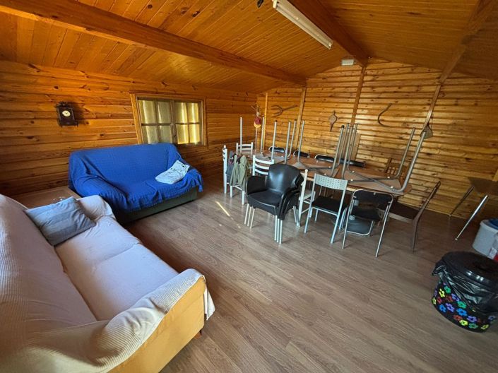 Image No.14-1 Bed Property for sale
