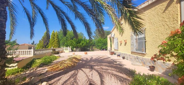 Image No.4-4 Bed Villa for sale