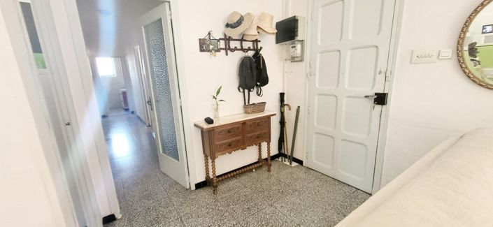 Image No.27-4 Bed Villa for sale