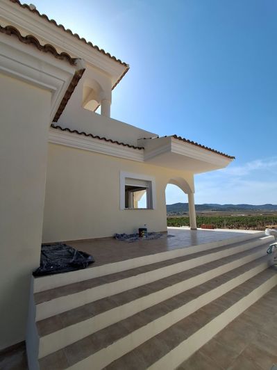 Image No.5-5 Bed Country House for sale