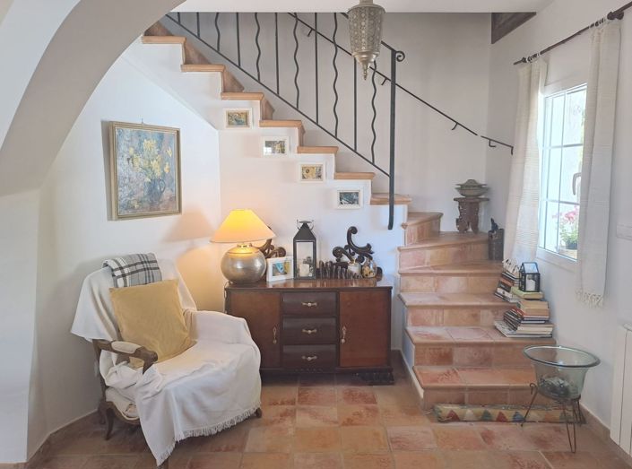 Image No.28-6 Bed Country House for sale