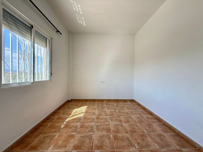 Image No.25-3 Bed Villa for sale