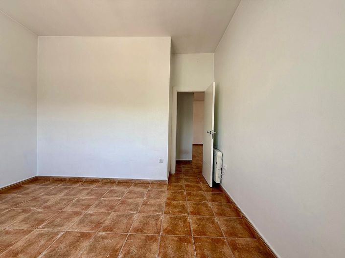 Image No.29-3 Bed Villa for sale