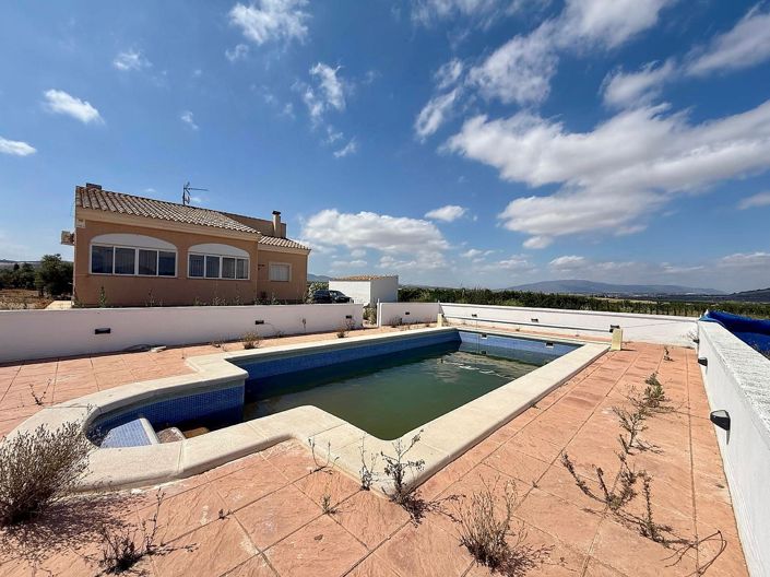 Image No.4-3 Bed Villa for sale