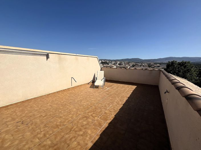 Image No.19-2 Bed Apartment for sale