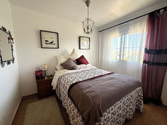 Image No.9-2 Bed Apartment for sale