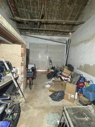 Image No.48-3 Bed Commercial for sale