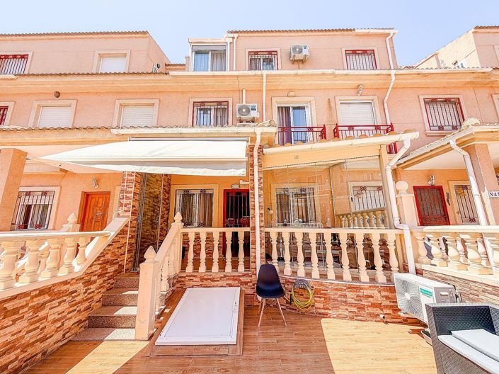 Image No.2-Jumelé de 3 chambres à vendre à Orihuela
