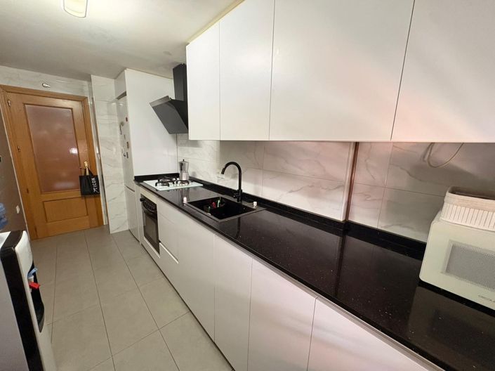 Image No.15-3 Bed Apartment for sale