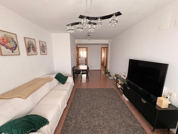Image No.9-3 Bed Apartment for sale