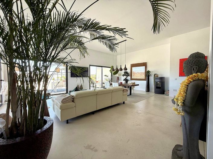 Image No.23-5 Bed Villa for sale
