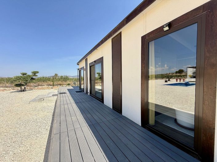 Image No.49-5 Bed Villa for sale