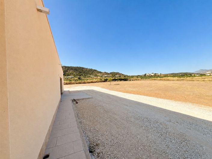 Image No.25-3 Bed Villa for sale