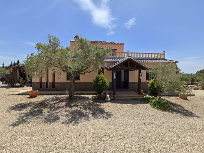 Image No.27-6 Bed Villa for sale