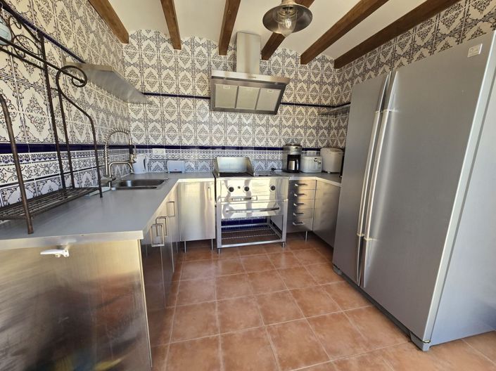 Image No.47-6 Bed Villa for sale