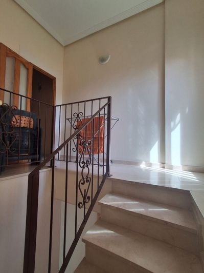 Image No.20-4 Bed Apartment for sale