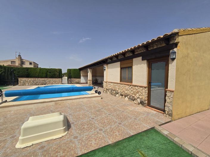 Image No.38-5 Bed Villa for sale