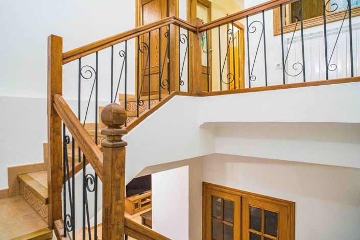 Image No.19-5 Bed Village House for sale