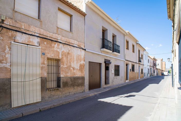 Image No.3-5 Bed Village House for sale
