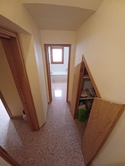 Image No.28-3 Bed Townhouse for sale