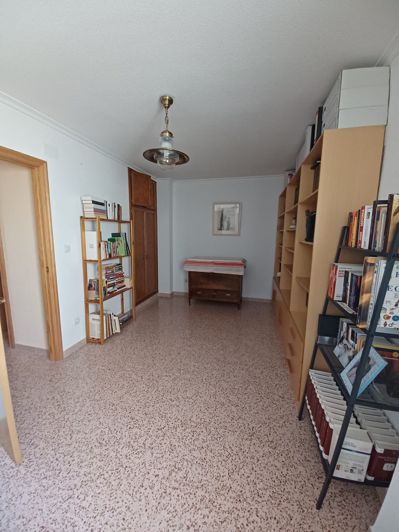 Image No.34-3 Bed Townhouse for sale