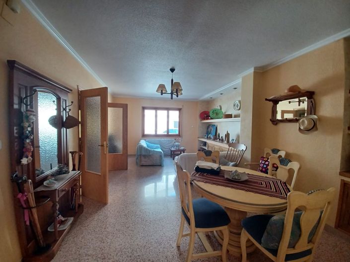 Image No.7-3 Bed Townhouse for sale