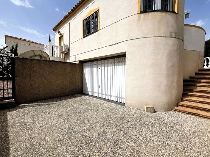 Image No.28-2 Bed Villa for sale