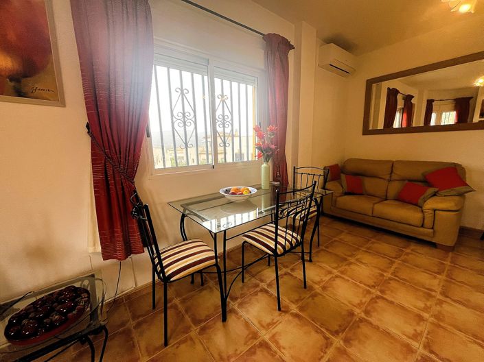 Image No.5-2 Bed Villa for sale