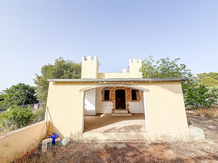 Image No.19-2 Bed Country House for sale