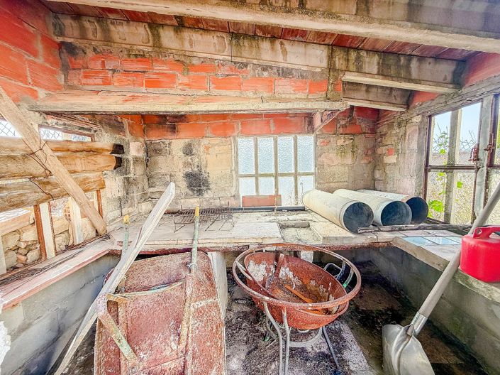 Image No.46-2 Bed Country House for sale