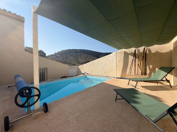 Image No.20-6 Bed Country House for sale