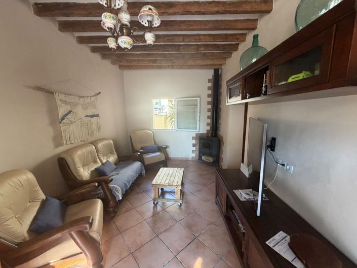 Image No.23-6 Bed Country House for sale