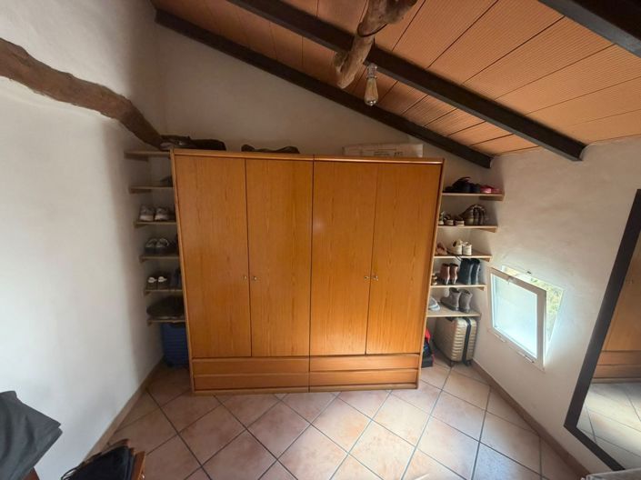 Image No.40-6 Bed Country House for sale
