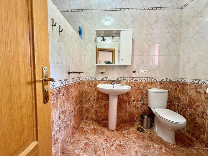 Image No.26-2 Bed Villa for sale