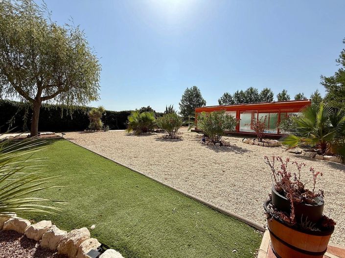 Image No.4-2 Bed Villa for sale