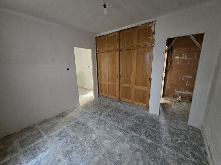 Image No.20-3 Bed Townhouse for sale