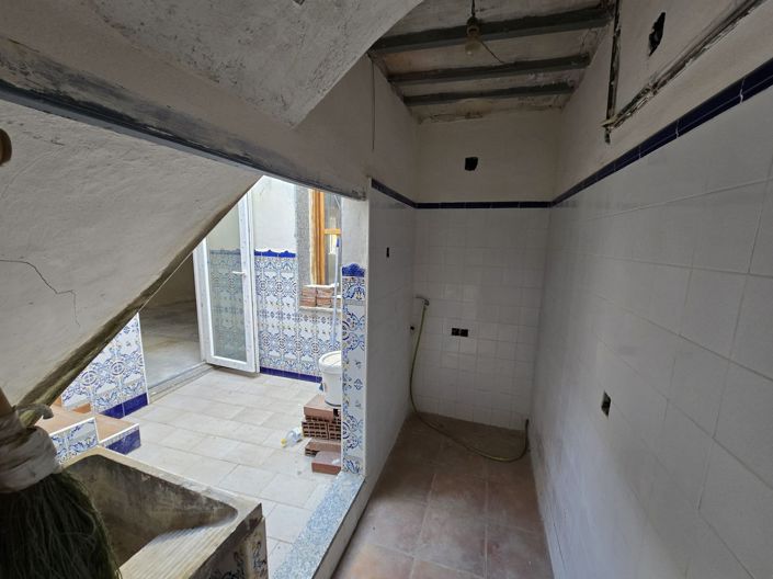 Image No.8-3 Bed Townhouse for sale