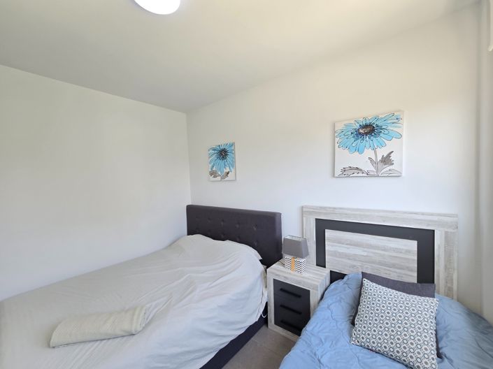 Image No.12-2 Bed Apartment for sale