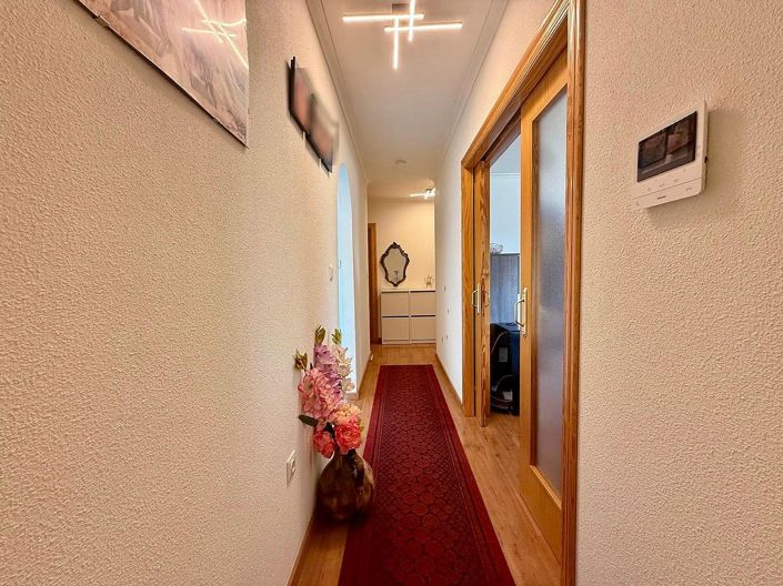 Image No.2-3 Bed Villa for sale
