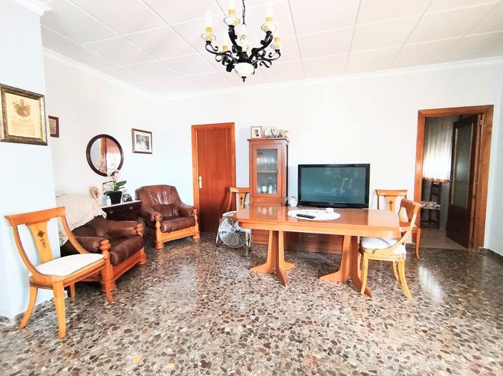 Image No.16-4 Bed Country House for sale