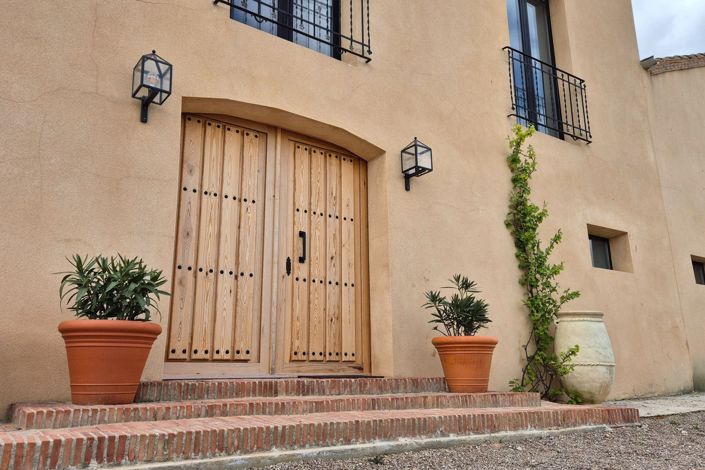 Image No.3-5 Bed Commercial for sale