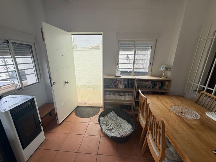 Image No.18-3 Bed Villa for sale