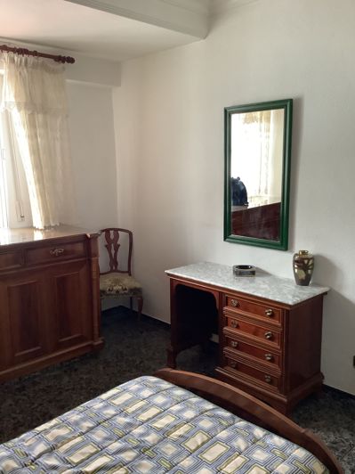 Image No.33-4 Bed Townhouse for sale