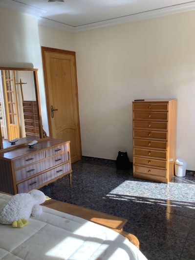 Image No.38-4 Bed Townhouse for sale