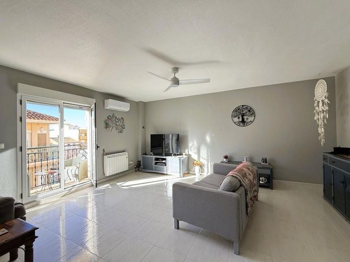 Image No.10-3 Bed Apartment for sale