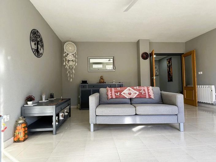 Image No.13-3 Bed Apartment for sale